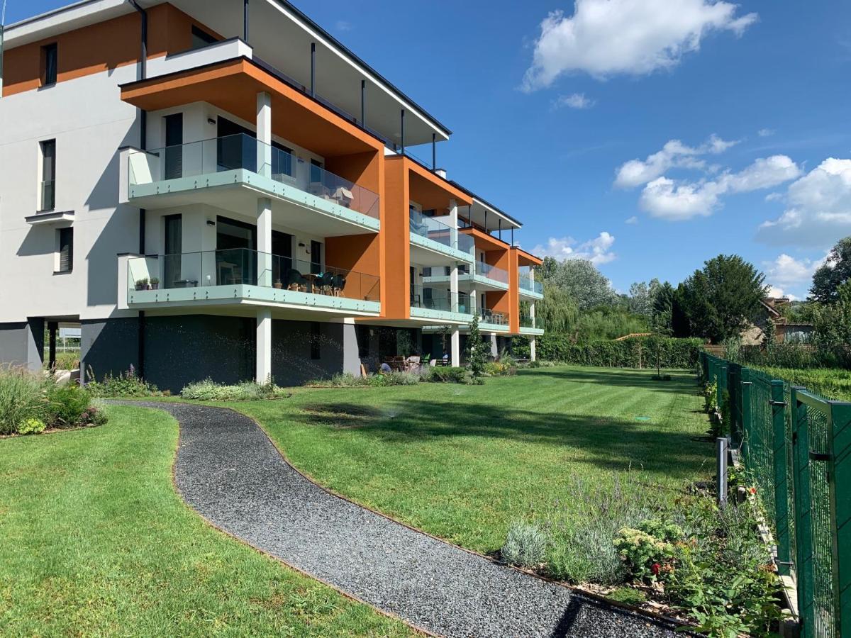 BalatonfůzfőFuzliget Surf Garden公寓 外观 照片